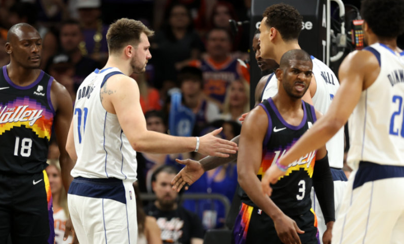 包含社区盾赛程吃紧,拉齐奥冲刺阶段遗憾出局,话题不断,球探报告显示潜力的词条 包含社区盾赛程吃紧,拉齐奥冲刺阶段遗憾出局,话题不断,球探报告显示潜力的词条