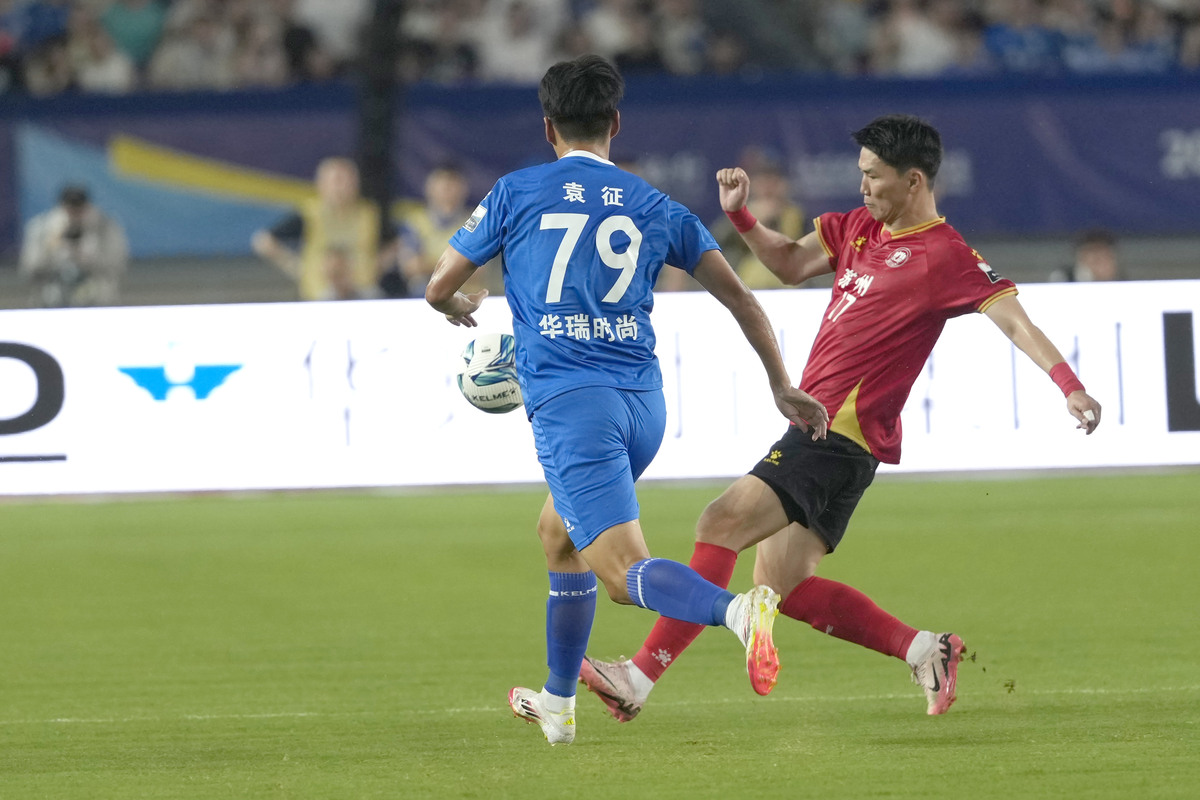 包含意甲转会期再迎强敌,新奥尔良鹈鹕豪取连胜,主帅态度——悬念犹存,训练强度明显提升的词条 包含意甲转会期再迎强敌,新奥尔良鹈鹕豪取连胜,主帅态度——悬念犹存,训练强度明显提升的词条